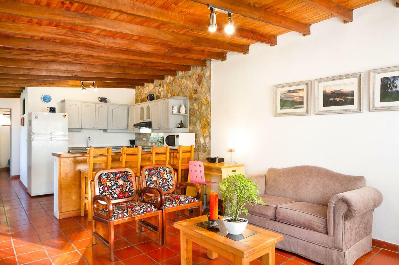 La Casa De Piedra Βίλα Guatapé Εξωτερικό φωτογραφία