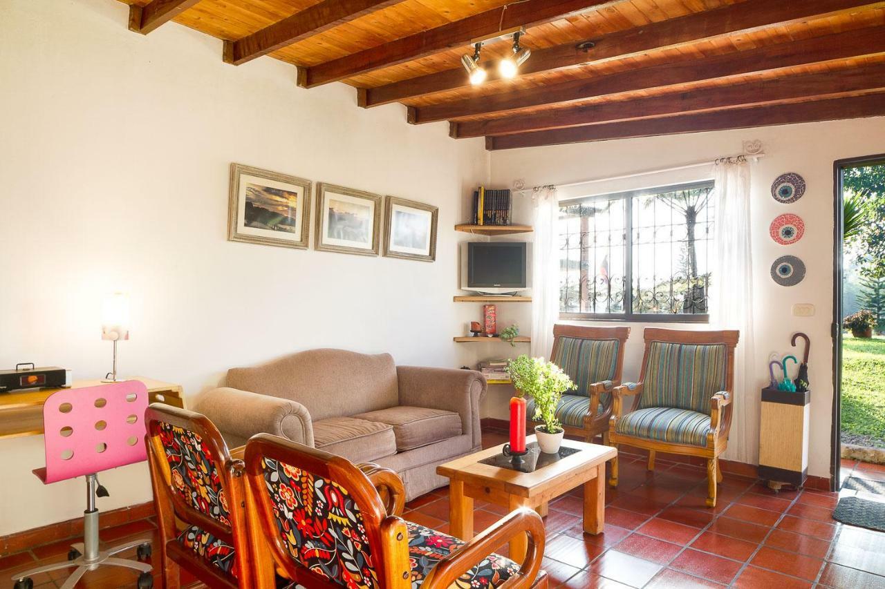 La Casa De Piedra Βίλα Guatapé Εξωτερικό φωτογραφία